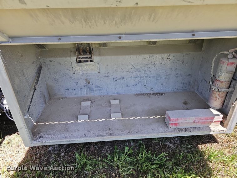 image for item DP6460 2007 Kenworth T300 fuel truck