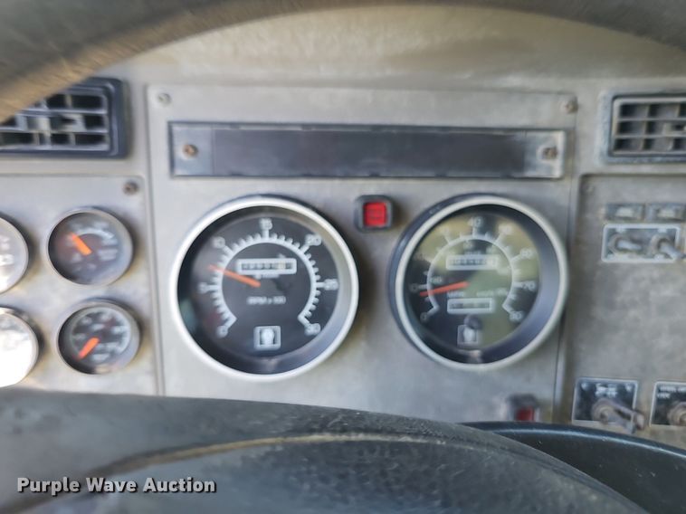 image for item DP6460 2007 Kenworth T300 fuel truck