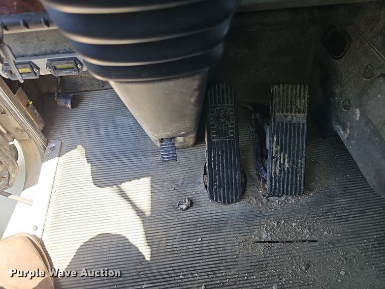 image for item DP6460 2007 Kenworth T300 fuel truck