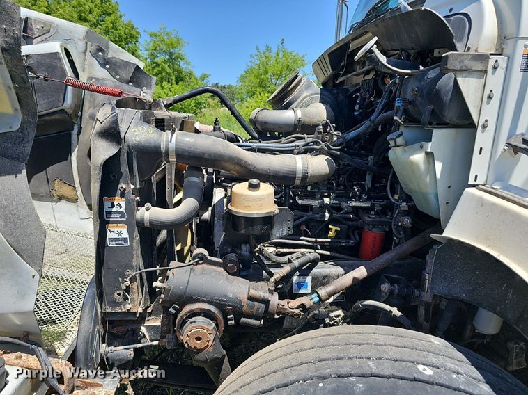 image for item DP6460 2007 Kenworth T300 fuel truck