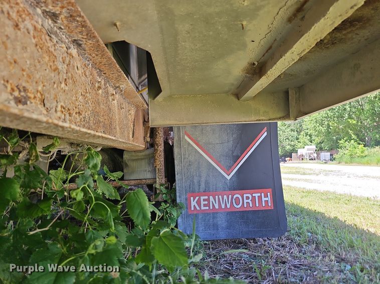 image for item DP6460 2007 Kenworth T300 fuel truck