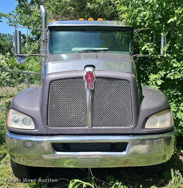 image for item DP6461 2011 Kenworth T370 propane delivery truck