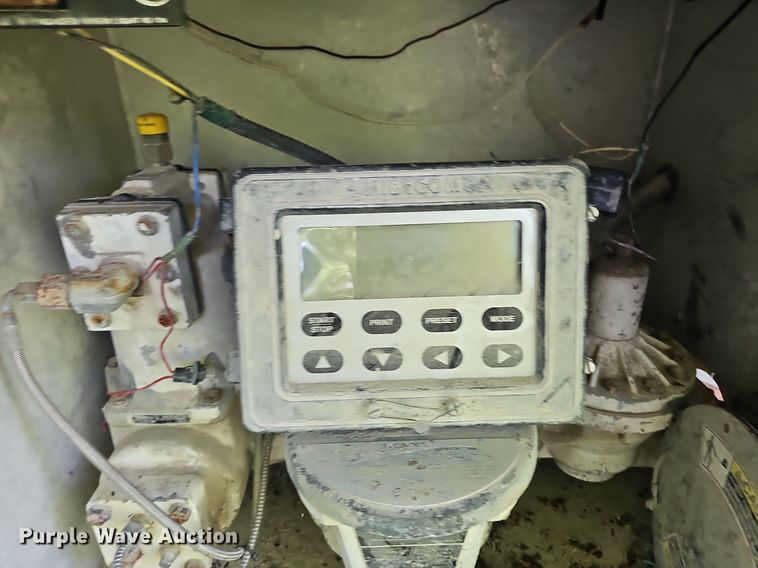 image for item DP6461 2011 Kenworth T370 propane delivery truck