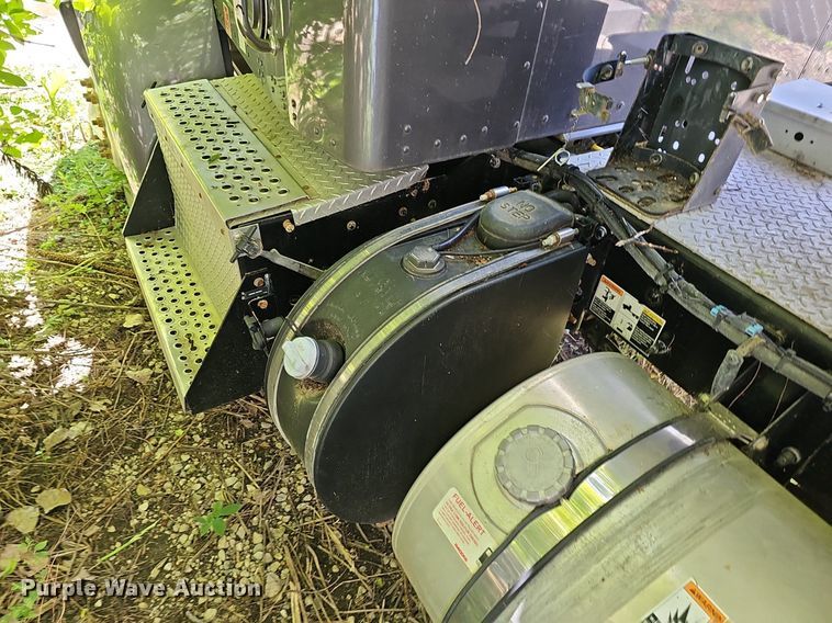 image for item DP6461 2011 Kenworth T370 propane delivery truck