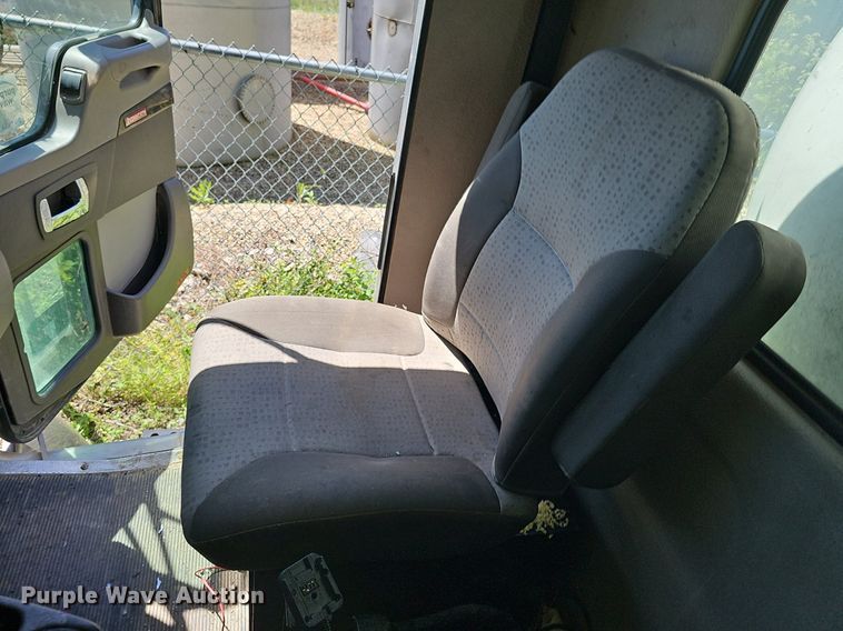 image for item DP6461 2011 Kenworth T370 propane delivery truck