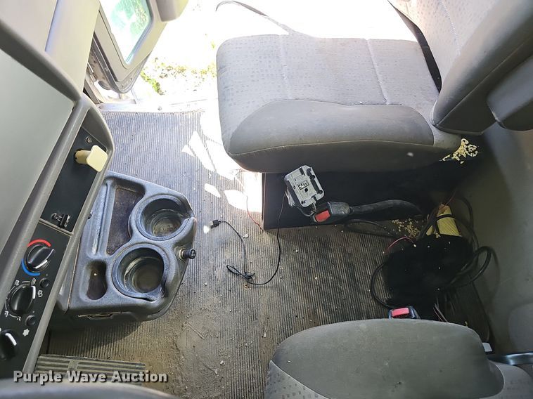 image for item DP6461 2011 Kenworth T370 propane delivery truck