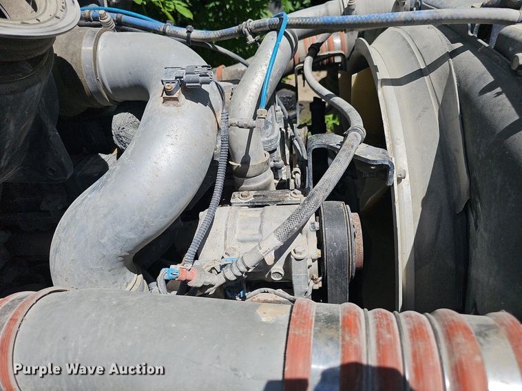 image for item DP6461 2011 Kenworth T370 propane delivery truck