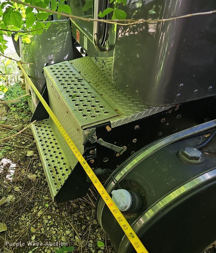 image for item DP6461 2011 Kenworth T370 propane delivery truck