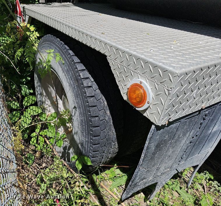 image for item DP6461 2011 Kenworth T370 propane delivery truck