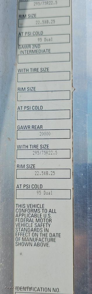 image for item DP6500 2013 Kenworth T800 semi truck