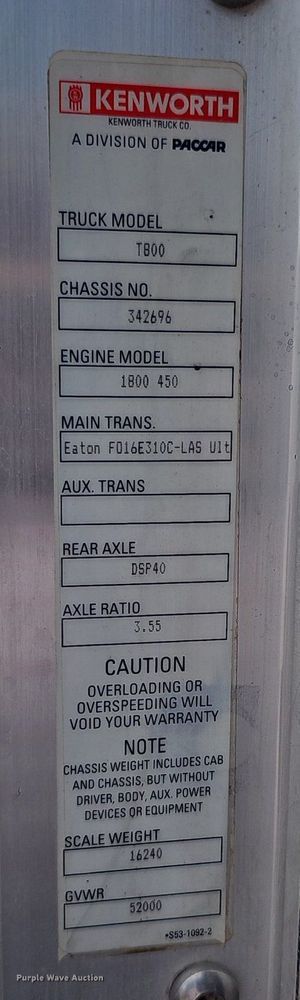 image for item DP6500 2013 Kenworth T800 semi truck