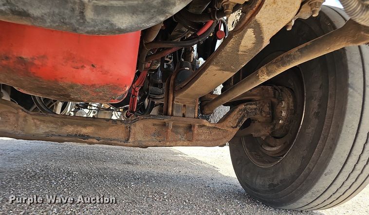 image for item DP6501 2013 Kenworth T800 semi truck