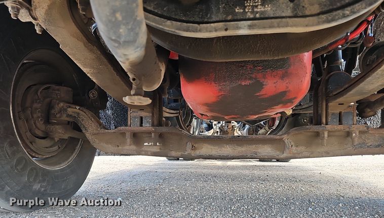 image for item DP6502 2013 Kenworth T800 semi truck