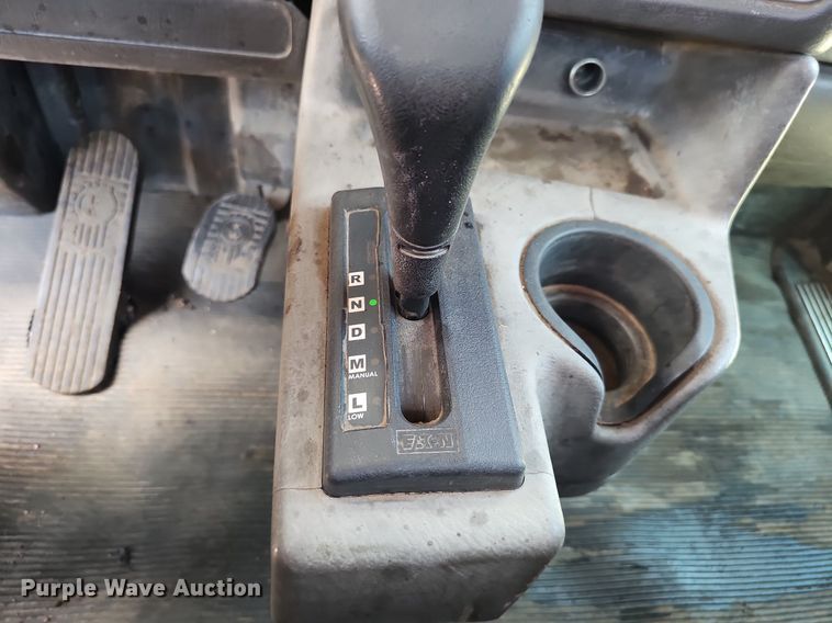 image for item DP6502 2013 Kenworth T800 semi truck