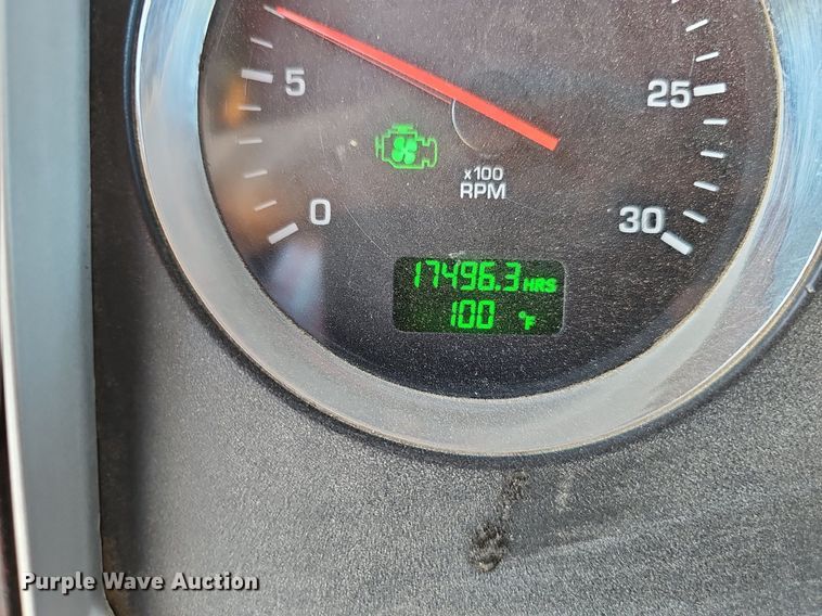 image for item DP6503 2013 Kenworth T800 semi truck