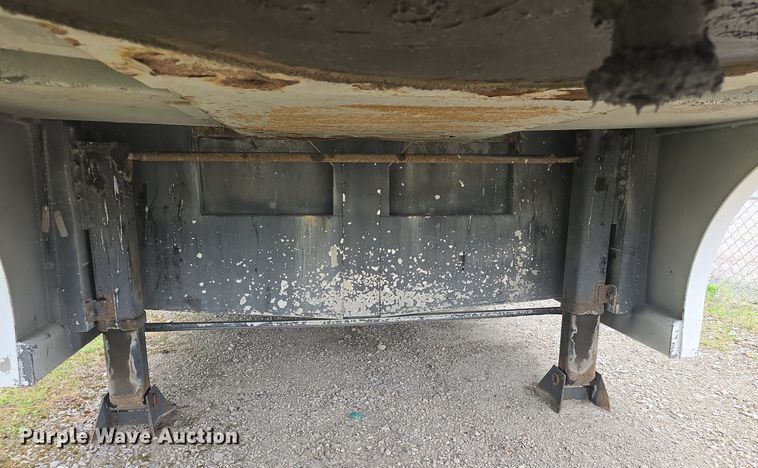 image for item DQ5123 2011 Hackney delivery trailer