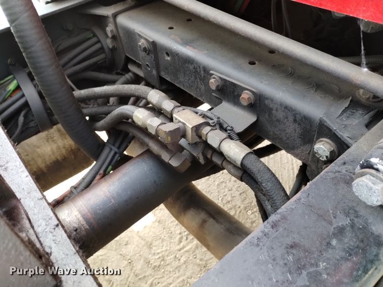 image for item DQ6119 2006 Peterbilt  379 semi truck