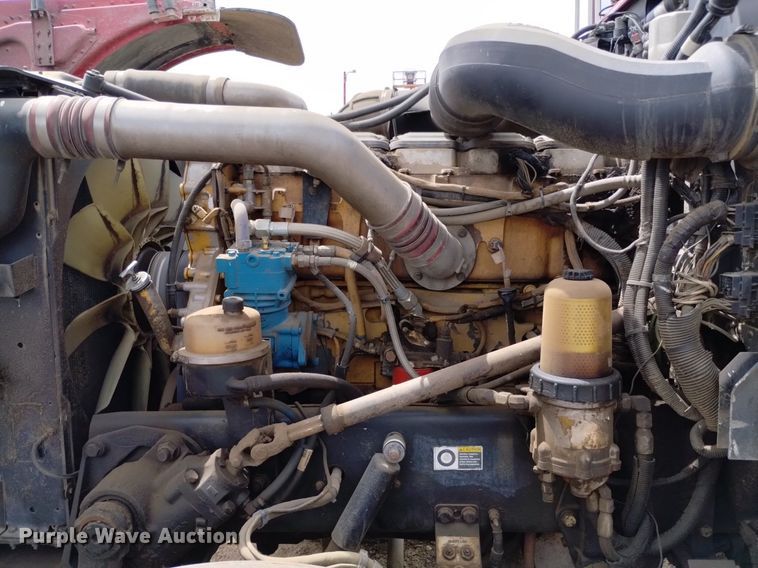 image for item DQ6119 2006 Peterbilt  379 semi truck