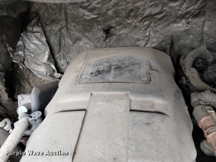 image for item DQ6138 2013 International  7400 WorkStar truck cab and chassis