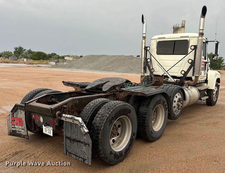 image for item DQ6780 2008 Mack CHU Gold semi truck