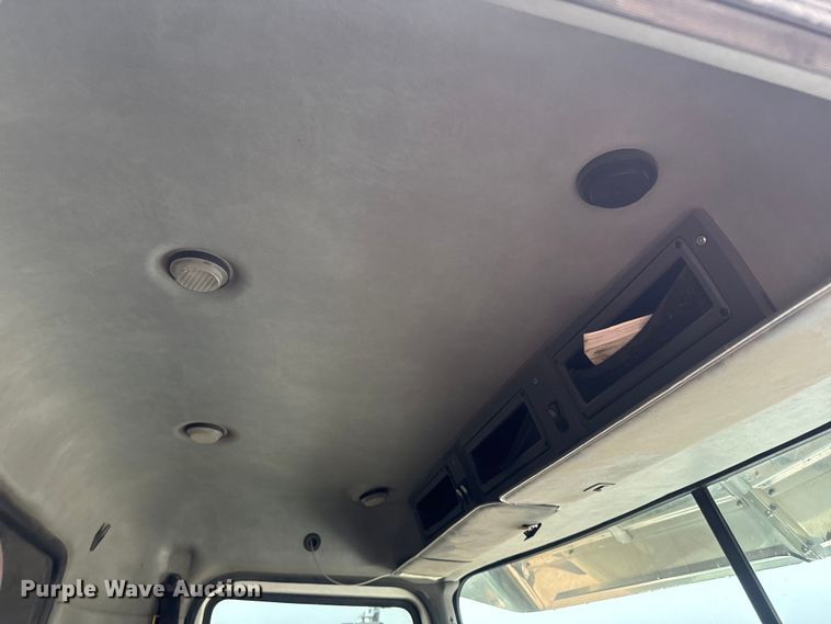 image for item DQ6780 2008 Mack CHU Gold semi truck