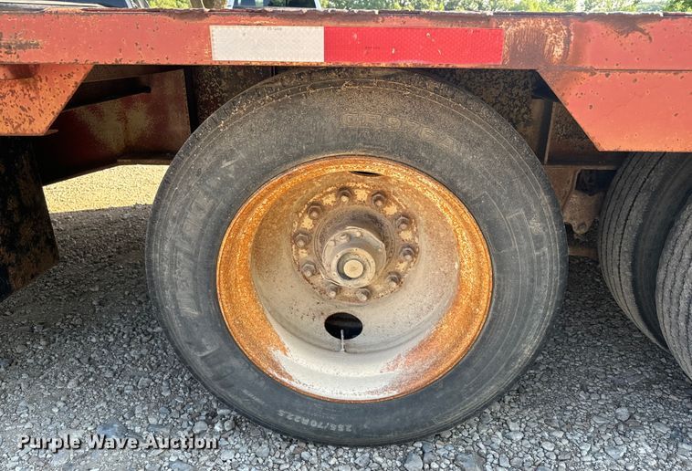 image for item DQ6795 1997 Neville Built drop deck equipment trailer