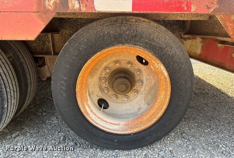 image for item DQ6795 1997 Neville Built drop deck equipment trailer