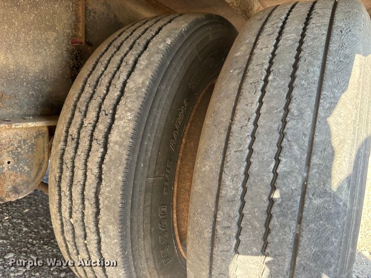 image for item DQ6795 1997 Neville Built drop deck equipment trailer