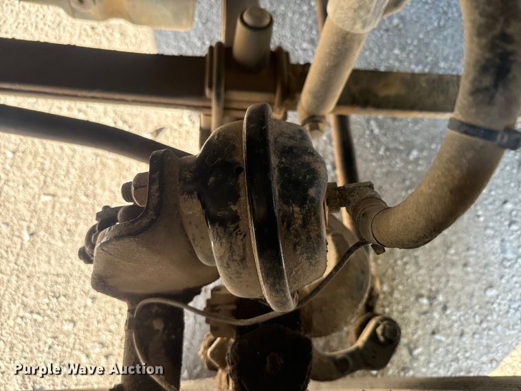 image for item DQ6796 2005 Sterling  semi truck