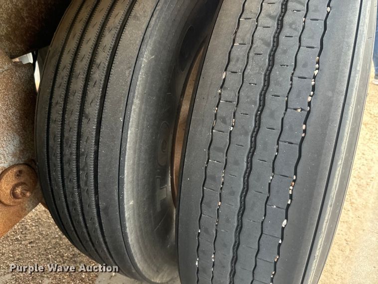 image for item DQ6798 2004 Polar tank trailer