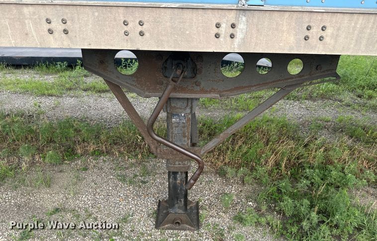 image for item DQ6819 2015 Wabash dry van trailer