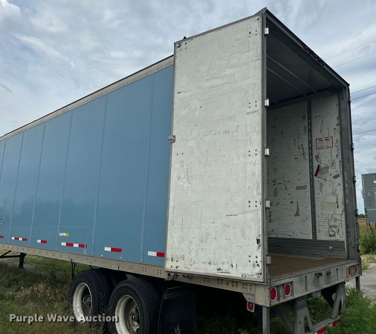 image for item DQ6819 2015 Wabash dry van trailer