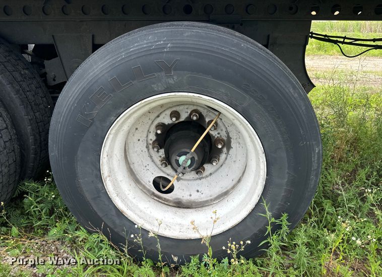 image for item DQ6819 2015 Wabash dry van trailer