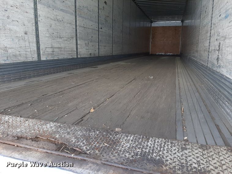 image for item DQ7074 2001 Wabash dry van trailer