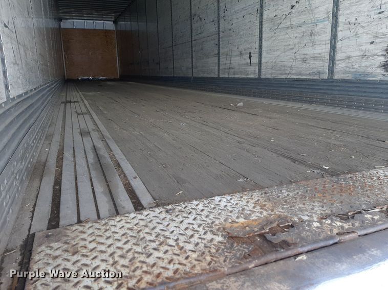 image for item DQ7074 2001 Wabash dry van trailer