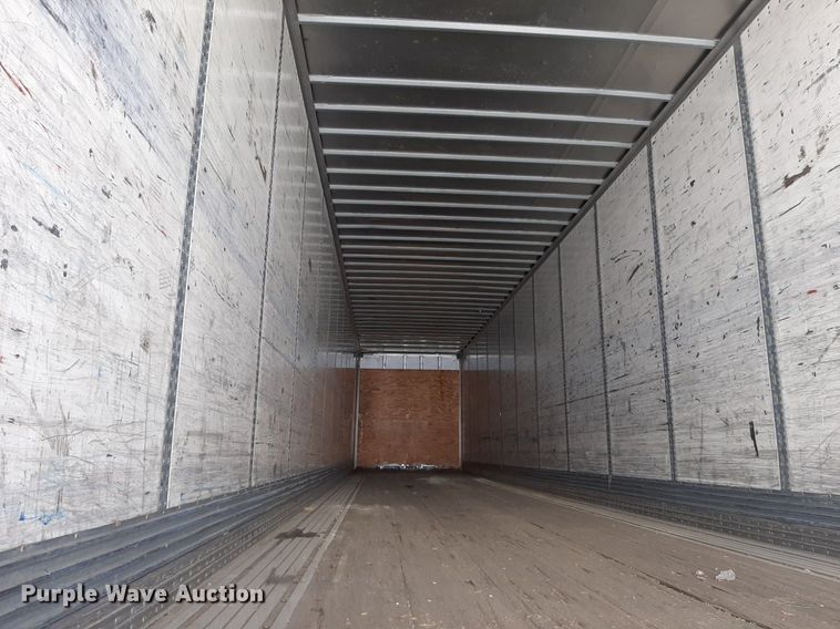 image for item DQ7074 2001 Wabash dry van trailer