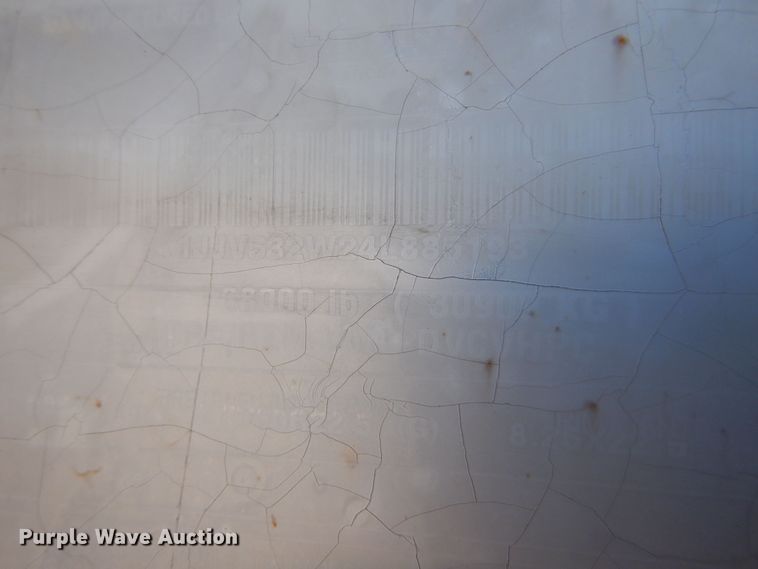 image for item DQ7080 2004 Wabash dry van trailer