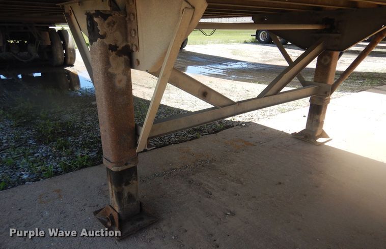 image for item DQ7083 2007 Trail Master dry van trailer