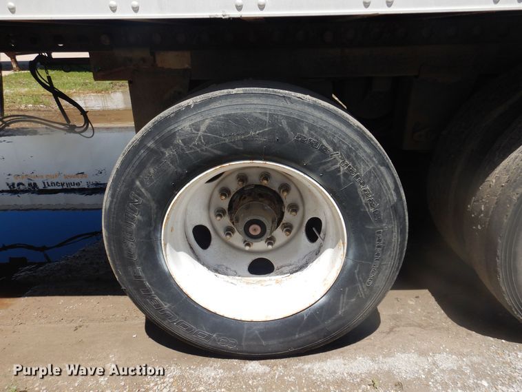 image for item DQ7083 2007 Trail Master dry van trailer