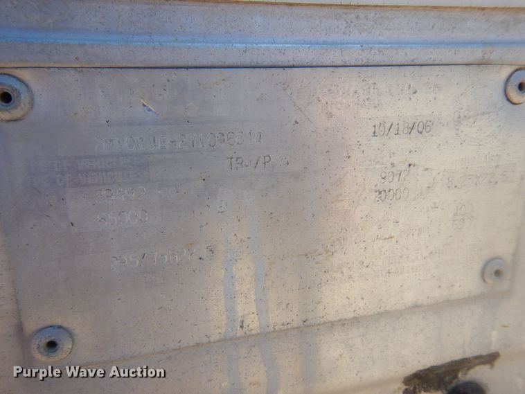 image for item DQ7083 2007 Trail Master dry van trailer