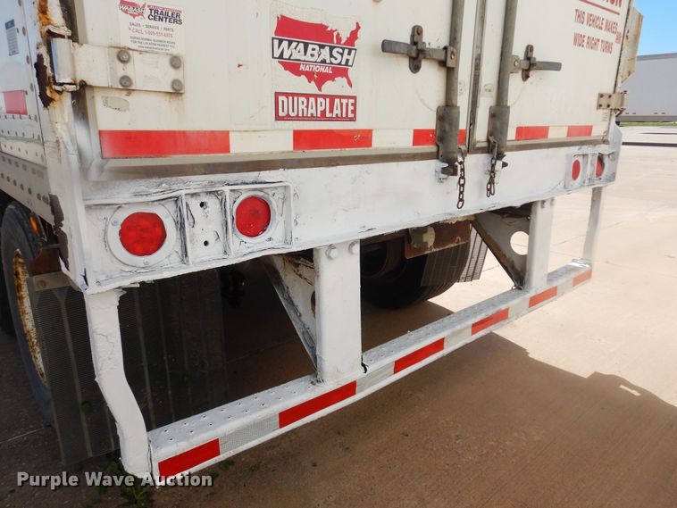 image for item DQ7085 2008 Wabash dry van trailer