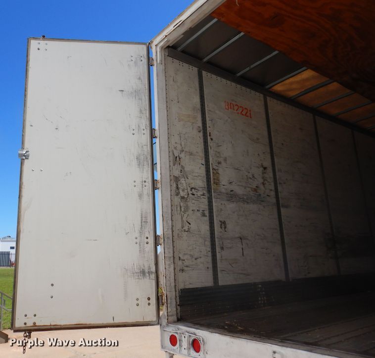 image for item DQ7085 2008 Wabash dry van trailer
