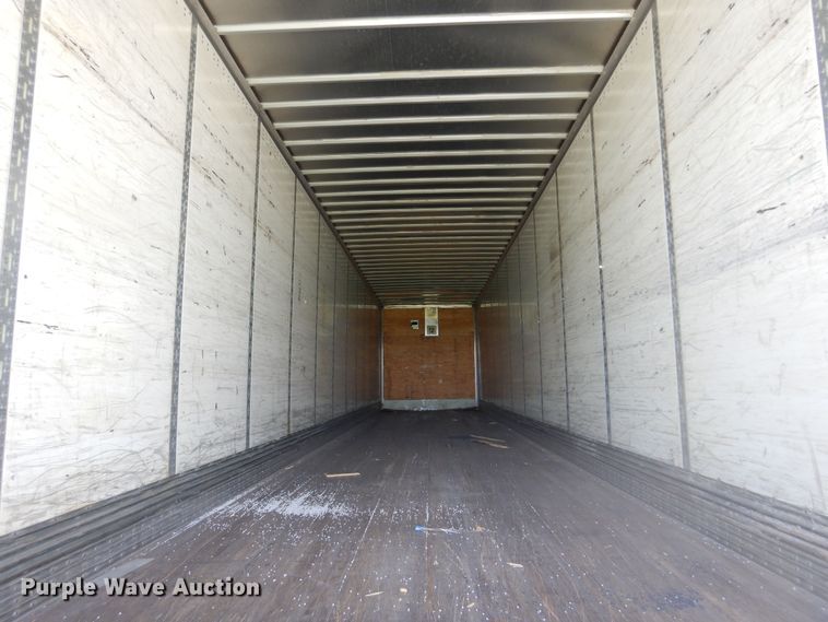 image for item DQ7086 2005 Wabash dry van trailer