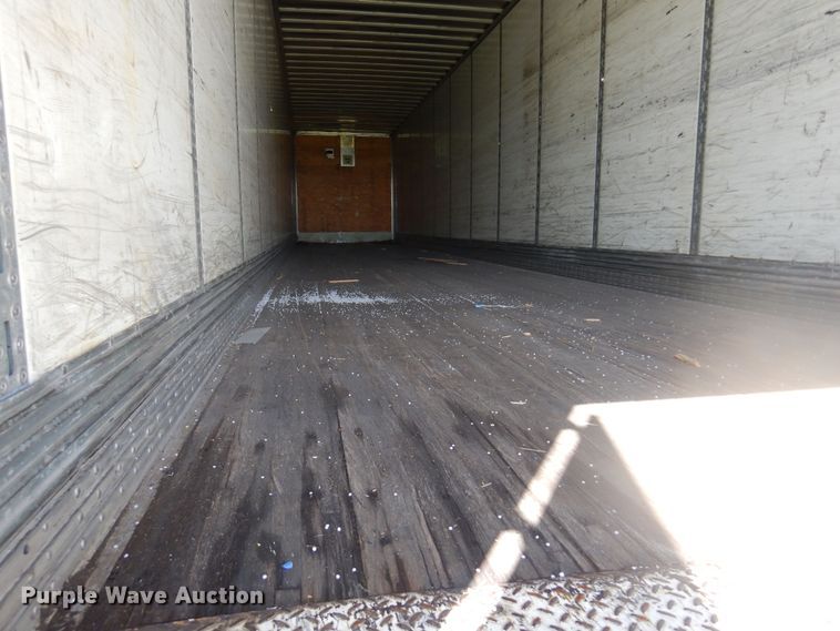 image for item DQ7086 2005 Wabash dry van trailer