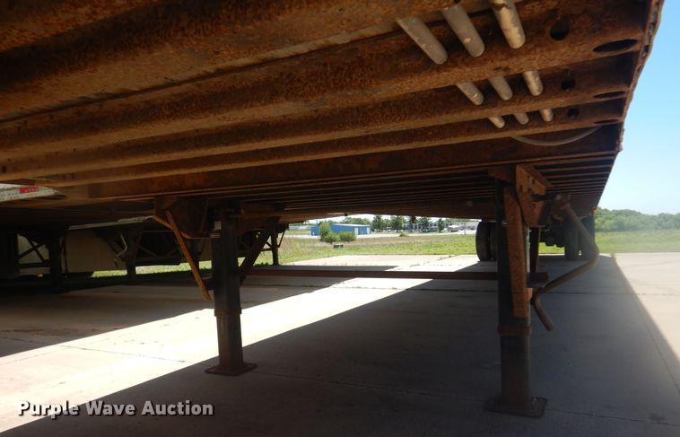 image for item DQ7087 2005 Wabash dry van trailer