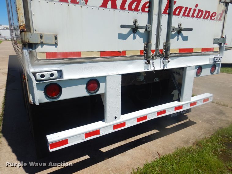 image for item DQ7087 2005 Wabash dry van trailer