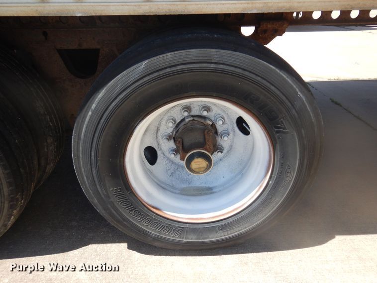 image for item DQ7087 2005 Wabash dry van trailer