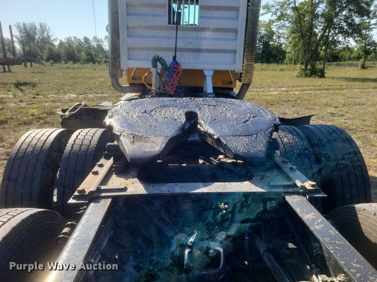 image for item DR4809 2017 Kenworth  W900 semi truck