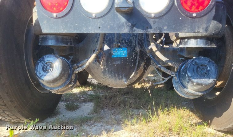 image for item DR4809 2017 Kenworth  W900 semi truck