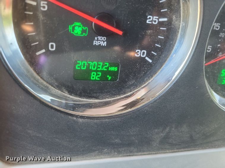 image for item DR4809 2017 Kenworth  W900 semi truck